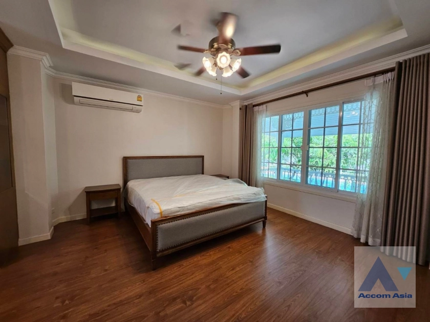 14  3 br Townhouse For Rent in Samutprakan ,Samutprakan BTS Bearing at Fantasia Villa 1 AA40524