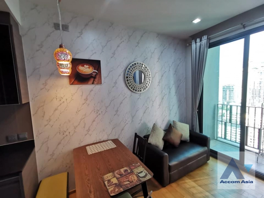  1 Bedroom  Condominium For Rent & Sale in Sukhumvit, Bangkok  near BTS Thong Lo (AA40527)