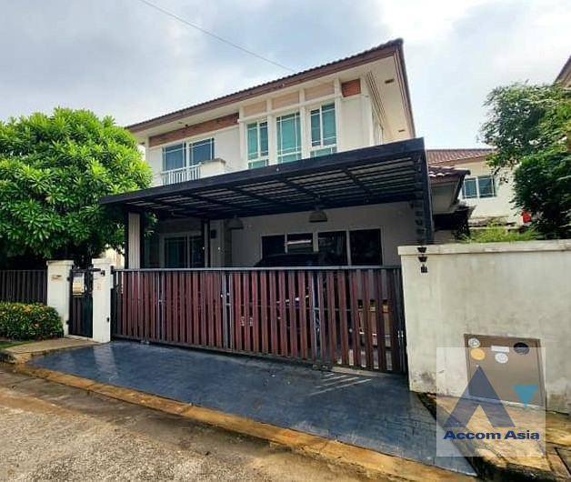  2  3 br House For Sale in Ratchadapisek ,Bangkok ARL Hua Mak at House AA40532