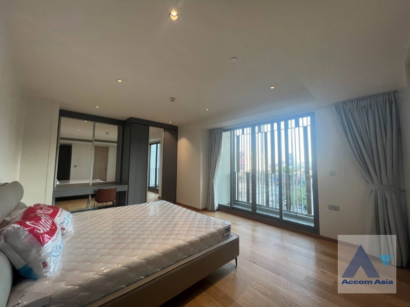 6  2 br Condominium For Sale in Sathorn ,Bangkok MRT Lumphini at Supreme Legend AA40547