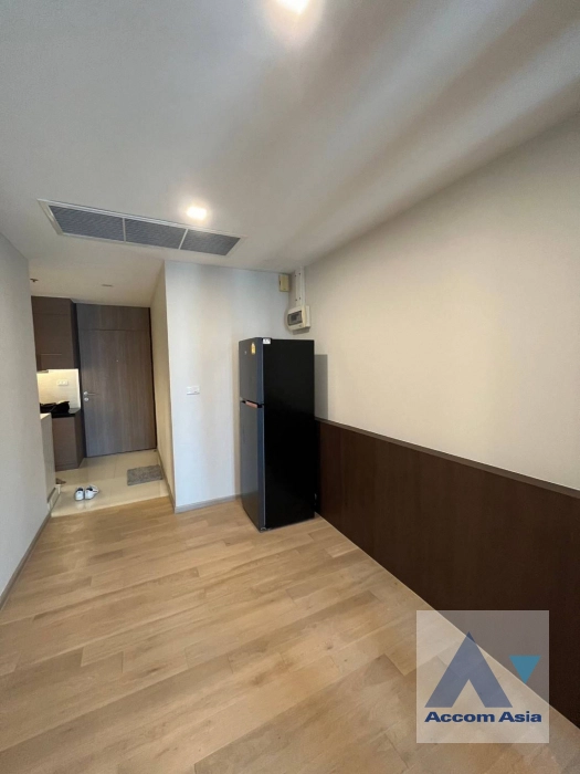  1 Bedroom  Condominium For Rent in Sukhumvit, Bangkok  near BTS Thong Lo (AA40555)