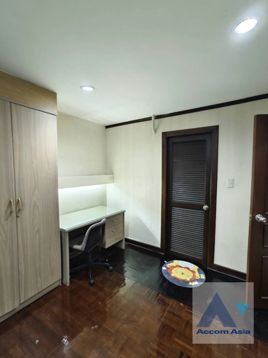 12  2 br Condominium For Rent in Sukhumvit ,Bangkok BTS Phrom Phong at Acadamia Grand Tower AA40556