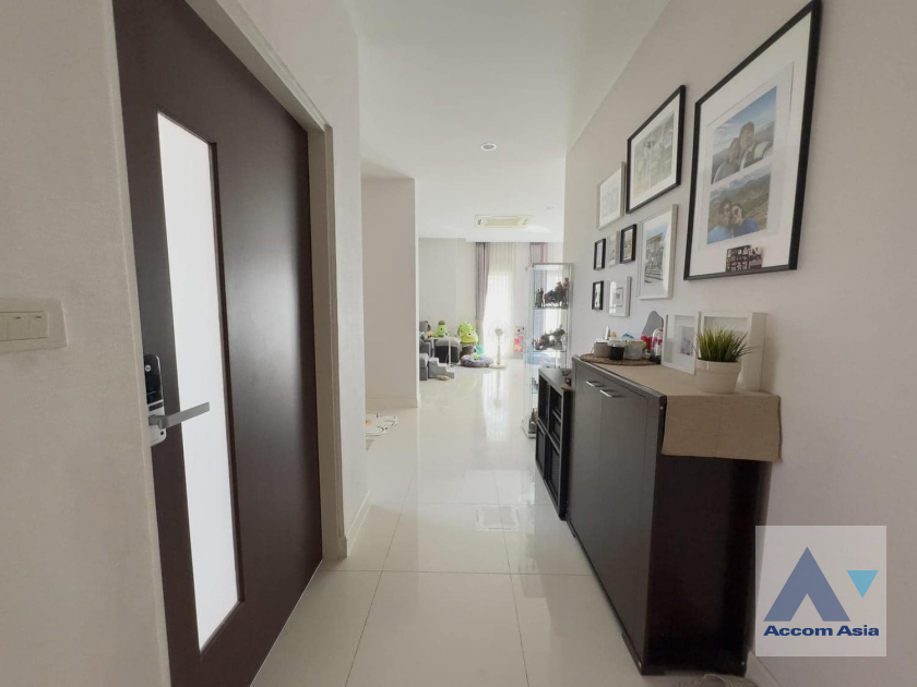 9  4 br House for rent and sale in Phaholyothin ,Bangkok  at The City Ramintra AA40557