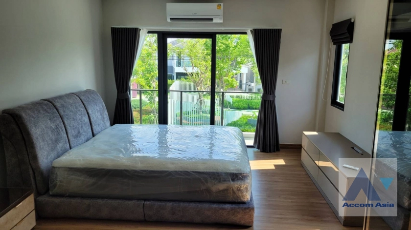 9  4 br House For Rent in Phaholyothin ,Bangkok  at Centro Vibhavadi AA40560