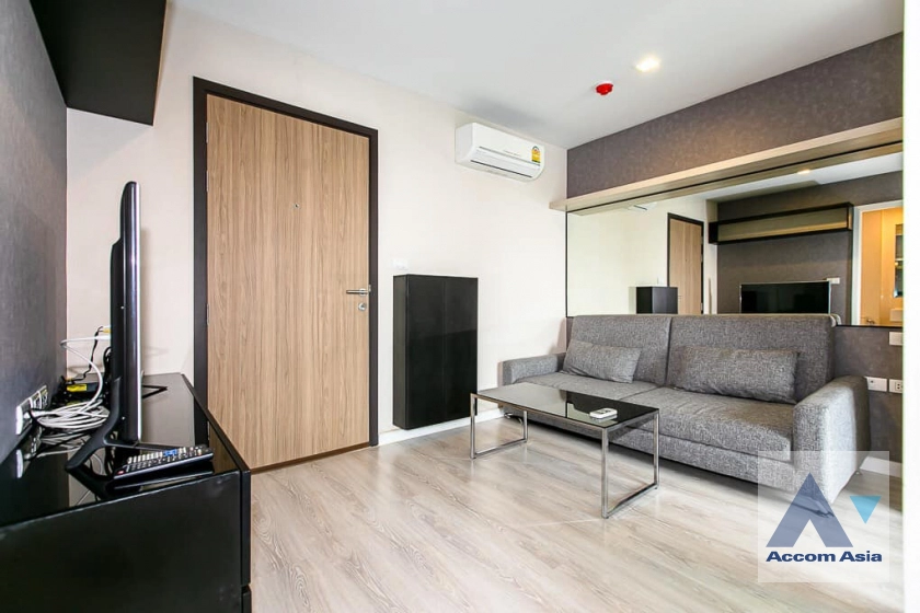  1 Bedroom  Condominium For Rent & Sale in Sukhumvit, Bangkok  (AA40564)