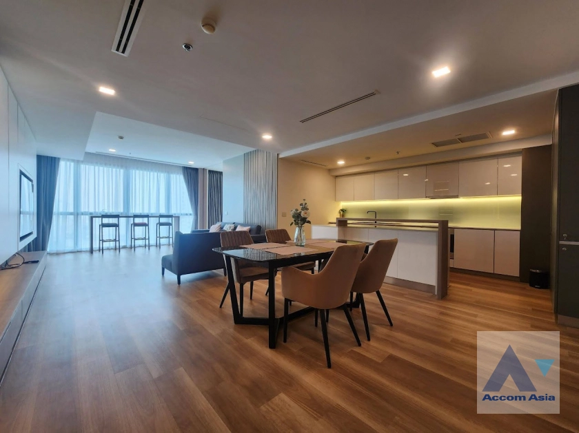  2 Bedrooms  Condominium For Rent in Charoennakorn, Bangkok  near BTS Krung Thon Buri (AA40570)