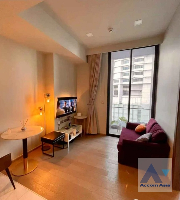  1 Bedroom  Condominium For Rent in Sukhumvit, Bangkok  near BTS Asok - MRT Sukhumvit (AA40572)