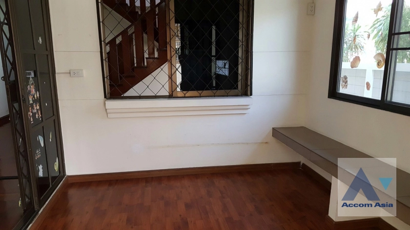  House For Rent in Sukhumvit, Bangkok  near BTS Phra khanong (AA40592)