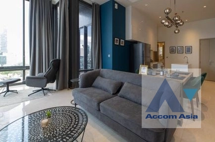  2 Bedrooms  Condominium For Rent in Silom, Bangkok  near BTS Chong Nonsi (AA40601)