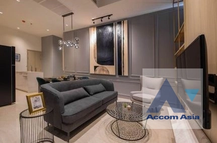  2 Bedrooms  Condominium For Rent in Silom, Bangkok  near BTS Chong Nonsi (AA40601)