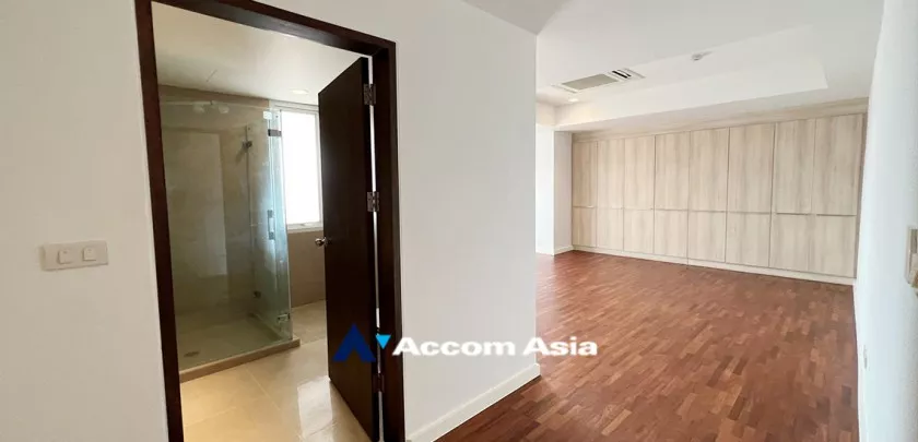 12  4 br Condominium For Rent in Sukhumvit ,Bangkok BTS Ekkamai at La Cascade 25483