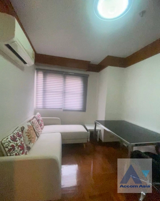  2 Bedrooms  Condominium For Rent in Sukhumvit, Bangkok  near BTS Thong Lo (AA40610)