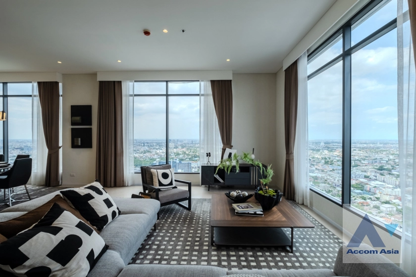 Penthouse |  3 Bedrooms  Condominium For Sale in Sukhumvit, Bangkok  near BTS On Nut (AA40627)