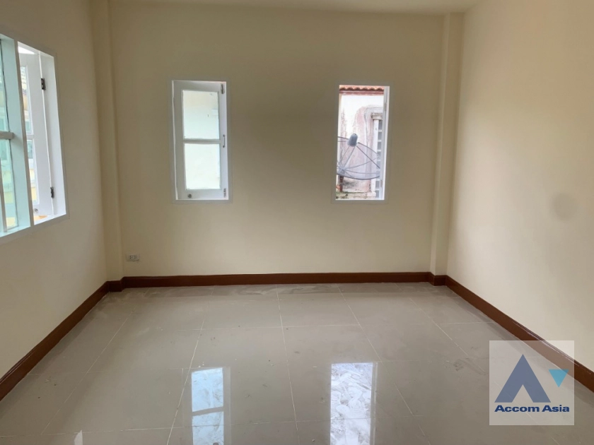  1  3 br House for rent and sale in Phaholyothin ,Bangkok  at K.C. Park View 3 AA40635