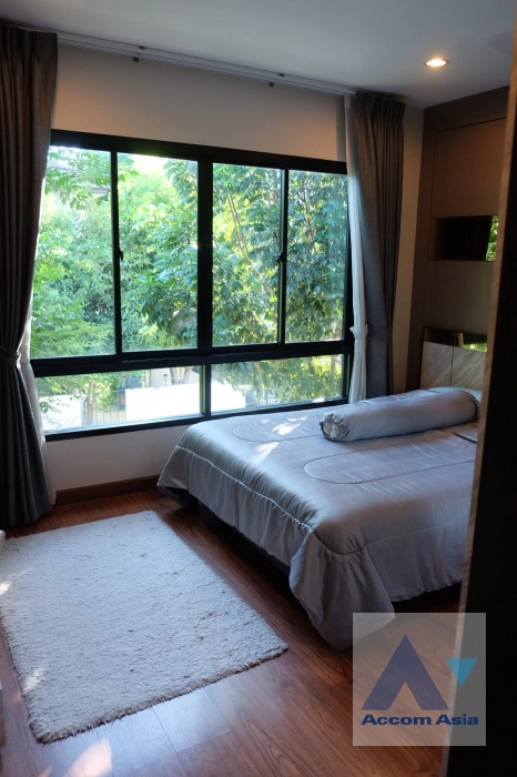 16  4 br House For Rent in Bang Na ,Bangkok  at Private Environment Space AA40652