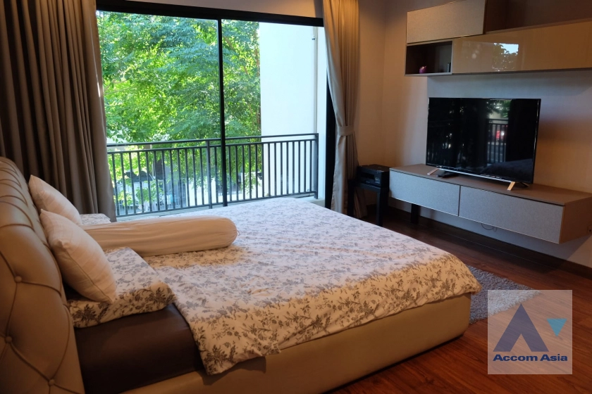 14  4 br House For Rent in Bang Na ,Bangkok  at Private Environment Space AA40652