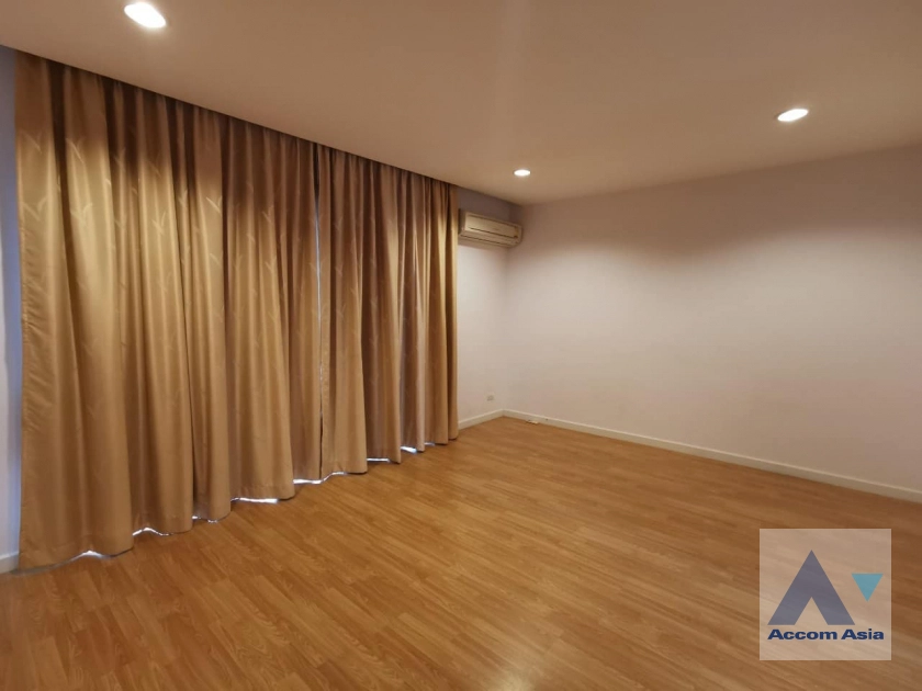 8  4 br Townhouse For Rent in Sathorn ,Bangkok  at Flora Marigold AA40656