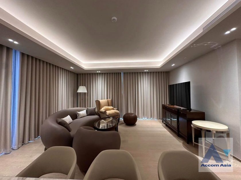  1  2 br Condominium For Rent in Ploenchit ,Bangkok BTS Ploenchit at Tonson One Residence AA40667