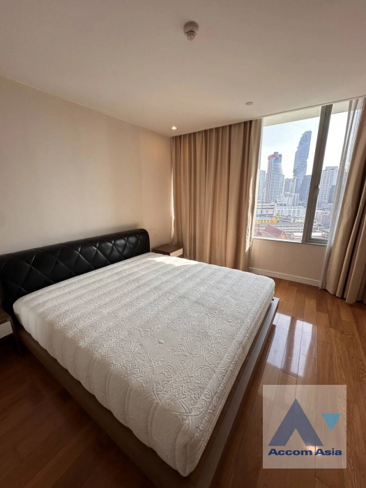 11  3 br Condominium For Rent in Ploenchit ,Bangkok MRT Sam Yan at Chamchuri Square Residence AA40671