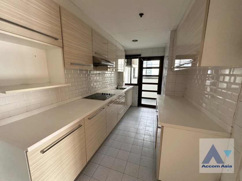 8  3 br Condominium For Sale in Sukhumvit ,Bangkok BTS Thong Lo at Top View AA40672