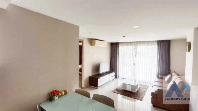  2 Bedrooms  Condominium For Rent in Sukhumvit, Bangkok  near BTS Ekkamai (AA40684)