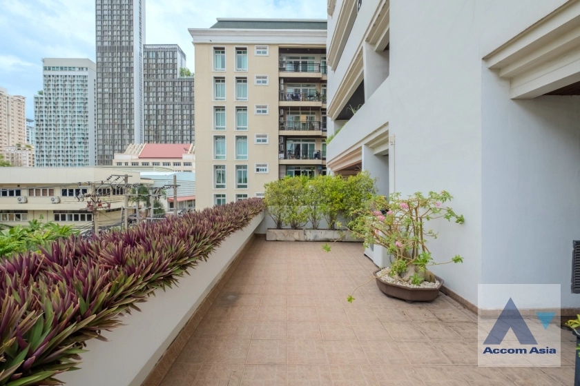 11  4 br Condominium For Sale in Sukhumvit ,Bangkok BTS Asok - MRT Sukhumvit at The Concord AA40690