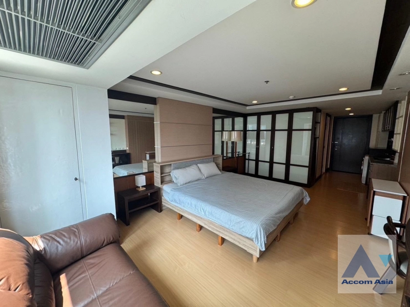 7  Condominium For Rent in Sukhumvit ,Bangkok BTS Nana at The Trendy Sukhumvit 13 AA40702