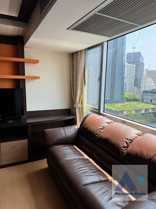  Condominium For Rent in Sukhumvit, Bangkok  near BTS Nana (AA40702)