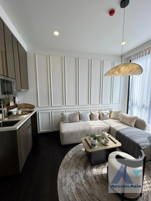  1 Bedroom  Condominium For Sale in Sukhumvit, Bangkok  near BTS Thong Lo (AA40710)