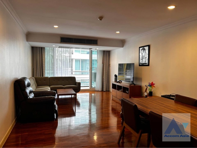  3 Bedrooms  Condominium For Rent in Sukhumvit, Bangkok  near BTS Asok - MRT Sukhumvit (AA40721)