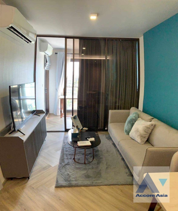  1 Bedroom  Condominium For Rent in Sukhumvit, Bangkok  near BTS Thong Lo (AA40737)