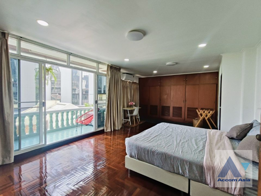 Big Balcony, Pet friendly |  2 Bedrooms  Apartment For Rent in Sukhumvit, Bangkok  near BTS Thong Lo (AA40763)