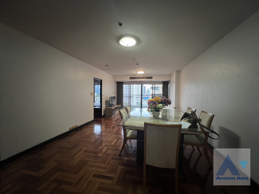  2 Bedrooms  Condominium For Rent & Sale in Sukhumvit, Bangkok  near BTS Nana (AA40779)