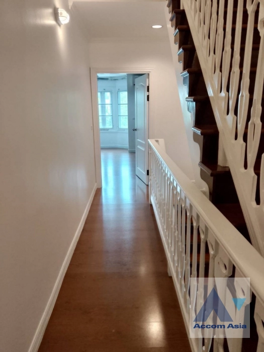 13  3 br Townhouse For Rent in Bang Na ,Bangkok BTS Bearing at Fantasia Villa 2 AA40788