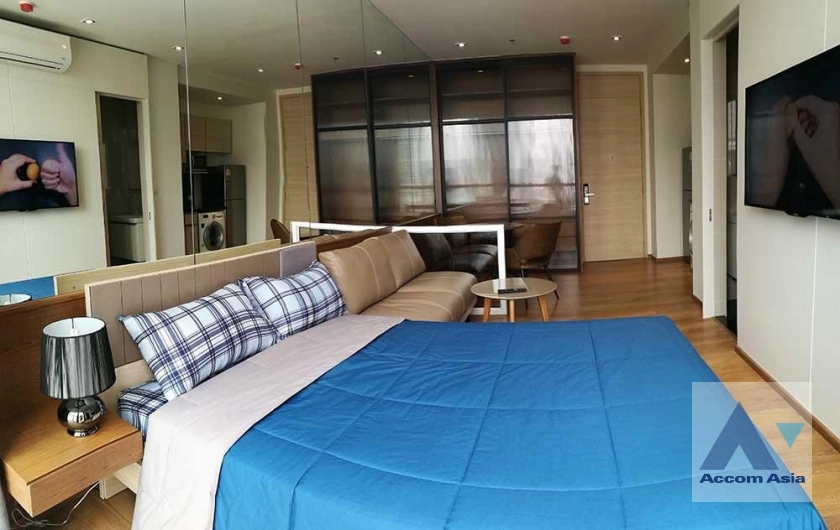  1 Bedroom  Condominium For Rent in Sukhumvit, Bangkok  near BTS Phrom Phong (AA40792)