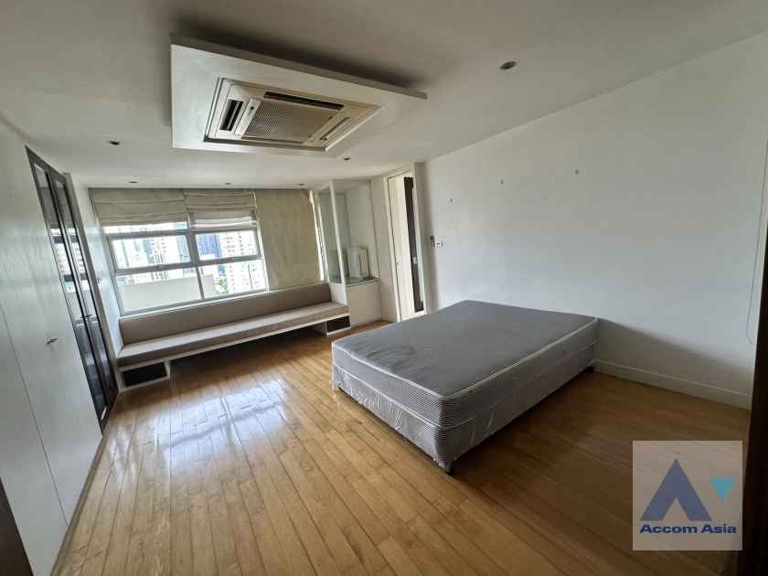 8  2 br Condominium For Sale in Sukhumvit ,Bangkok BTS Phrom Phong at D.S. Tower 1 AA40807