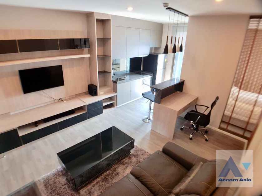 Fully Furnished |  1 Bedroom  Condominium For Sale in Sukhumvit, Bangkok  near BTS Phra khanong (AA40810)