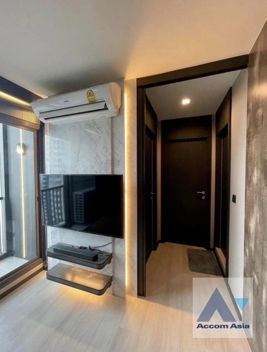 7  2 br Condominium For Rent in Ploenchit ,Bangkok BTS Ploenchit at Life One Wireless AA40819