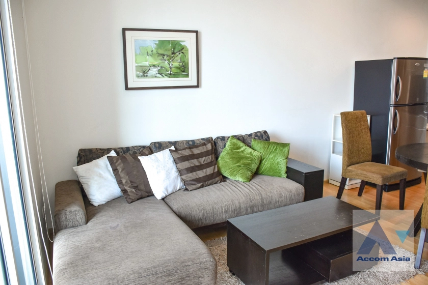  1 Bedroom  Condominium For Rent & Sale in Sukhumvit, Bangkok  near BTS Phrom Phong (AA40840)