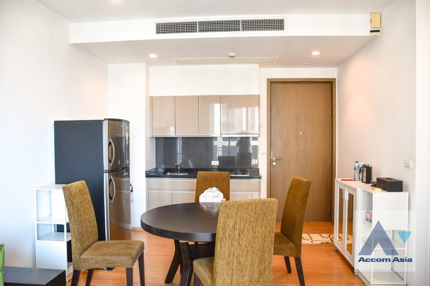  1 Bedroom  Condominium For Rent & Sale in Sukhumvit, Bangkok  near BTS Phrom Phong (AA40840)