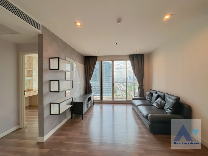  2  2 br Condominium For Sale in Charoennakorn ,Bangkok BTS Pho Nimit at The room Sathorn Taksin AA40851