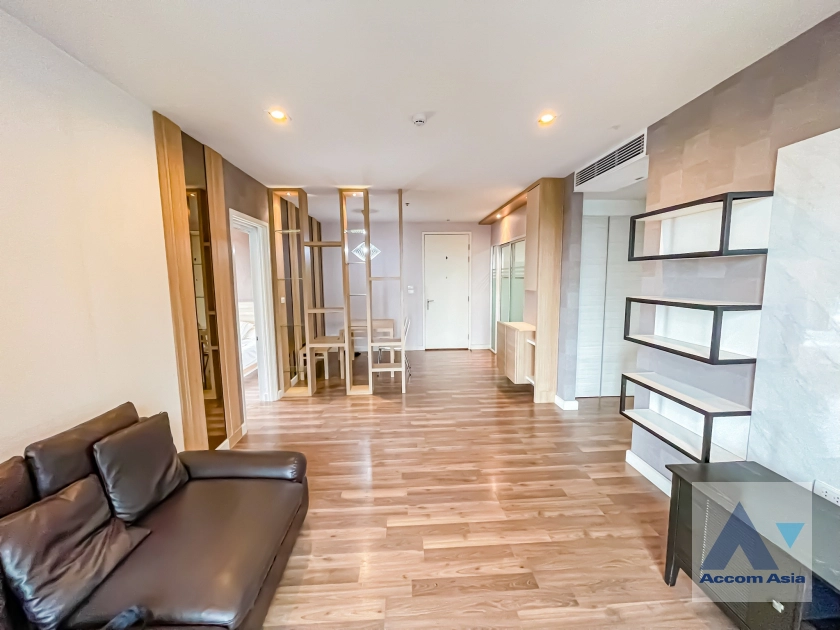  1  2 br Condominium For Sale in Charoennakorn ,Bangkok BTS Pho Nimit at The room Sathorn Taksin AA40851