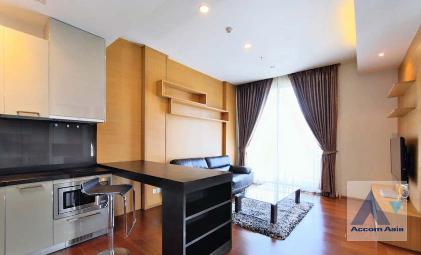  1 Bedroom  Condominium For Rent & Sale in Sukhumvit, Bangkok  near BTS Thong Lo (AA40865)