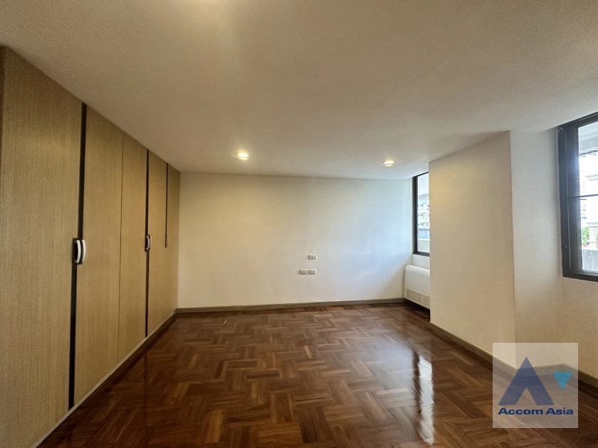 6  3 br Apartment For Rent in Sukhumvit ,Bangkok BTS Phrom Phong at Family Size Desirable AA40880