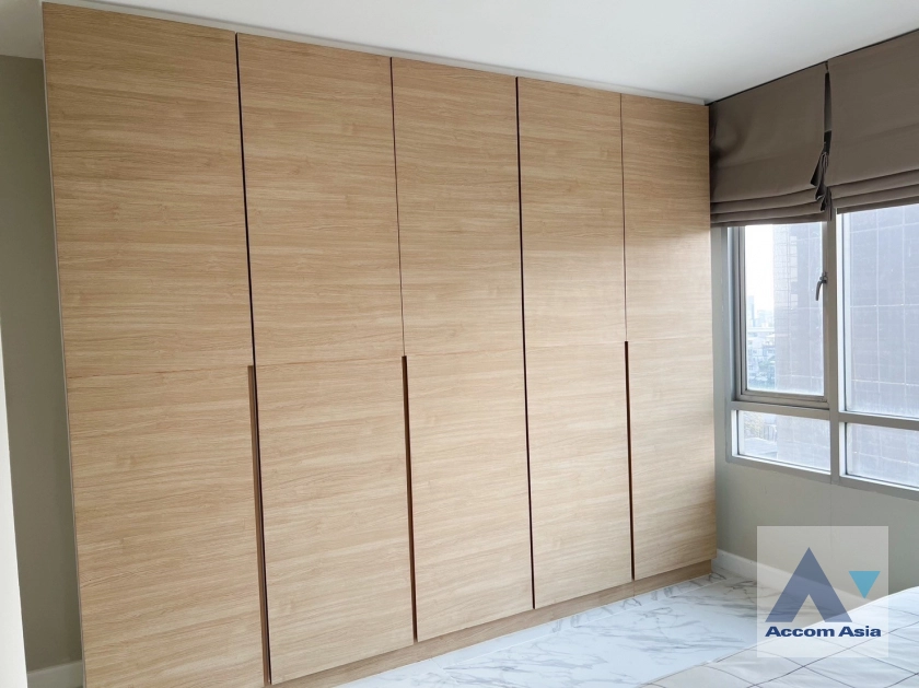 14  2 br Condominium For Sale in Sukhumvit ,Bangkok BTS Phra khanong at Sukhumvit Plus AA40891