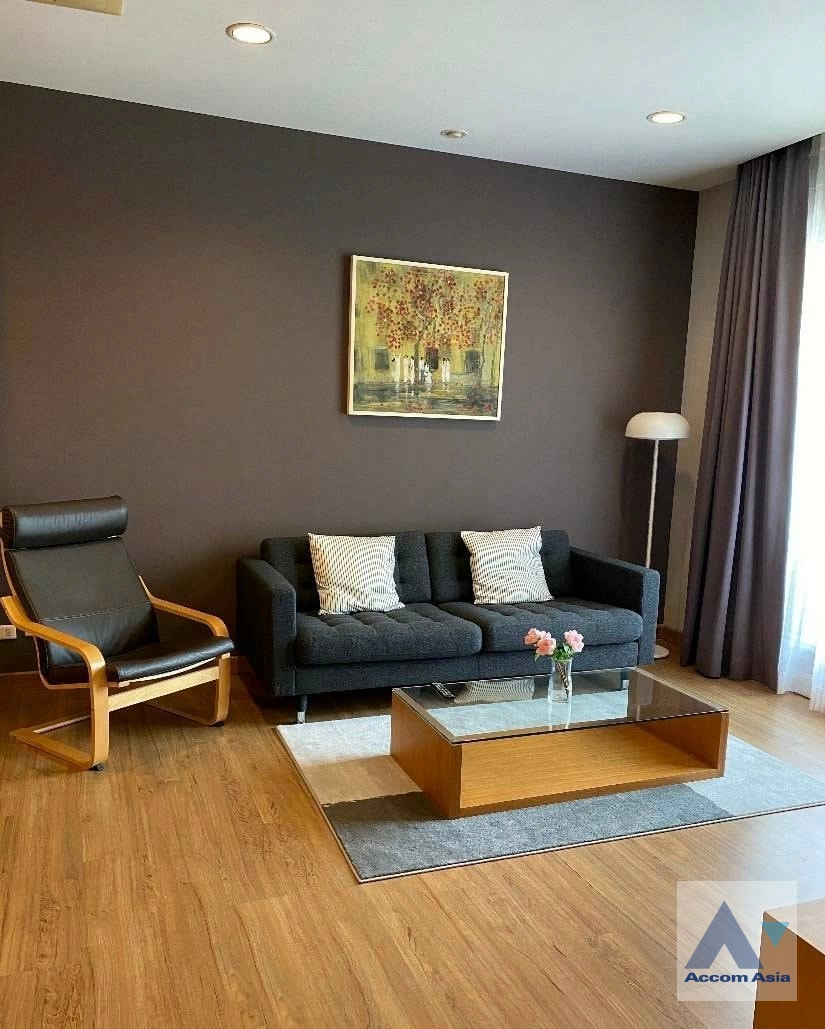  2 Bedrooms  Condominium For Rent in Sukhumvit, Bangkok  near BTS Asok - MRT Sukhumvit (AA40899)