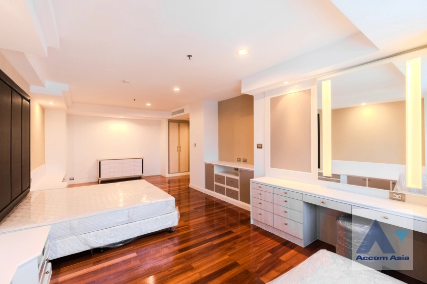 11  3 br Apartment For Rent in Sukhumvit ,Bangkok BTS Thong Lo at Luxury Quality Modern AA40903