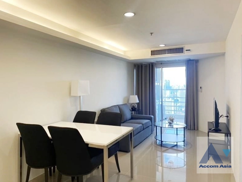  2 Bedrooms  Condominium For Rent in Sukhumvit, Bangkok  near BTS Phrom Phong (AA40914)