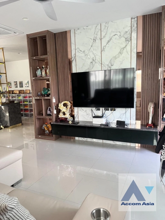 11  4 br House For Rent in Ramkhamhaeng ,Bangkok ARL Ban Thap Chang at Setthasiri Krungthep Kreetha 2 AA40918