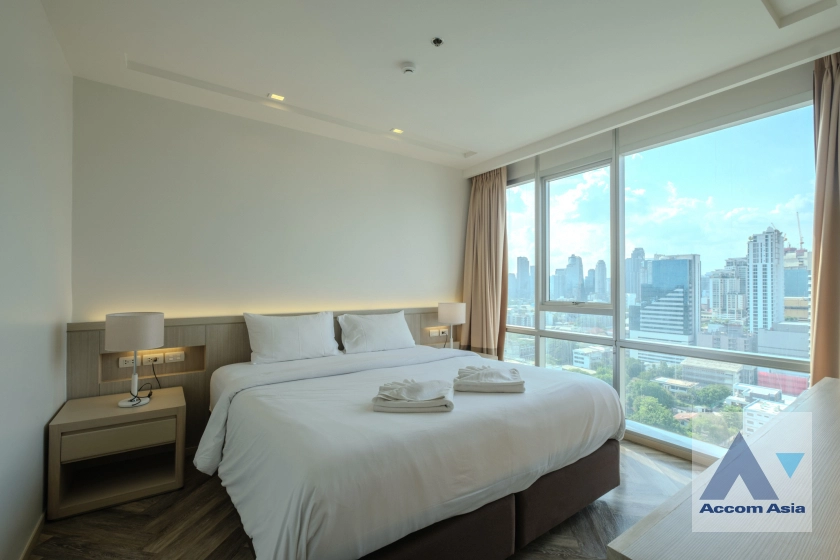 11  2 br Apartment For Rent in Sukhumvit ,Bangkok BTS Ekkamai at 5 stars serviced apartment AA40929